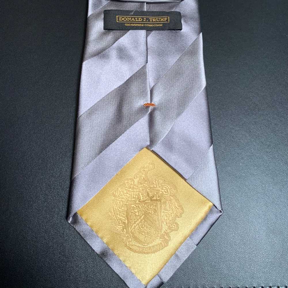 Donald J Trump Signature Silk Necktie - Silver
